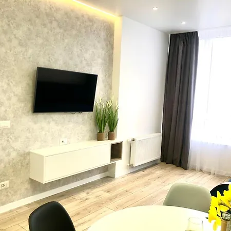 Apartment Osapart In A Complex Semycvit 2
